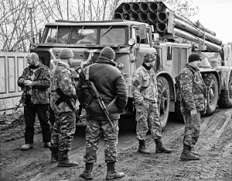 Украина отказалась полностью отводить тяжелые вооружения